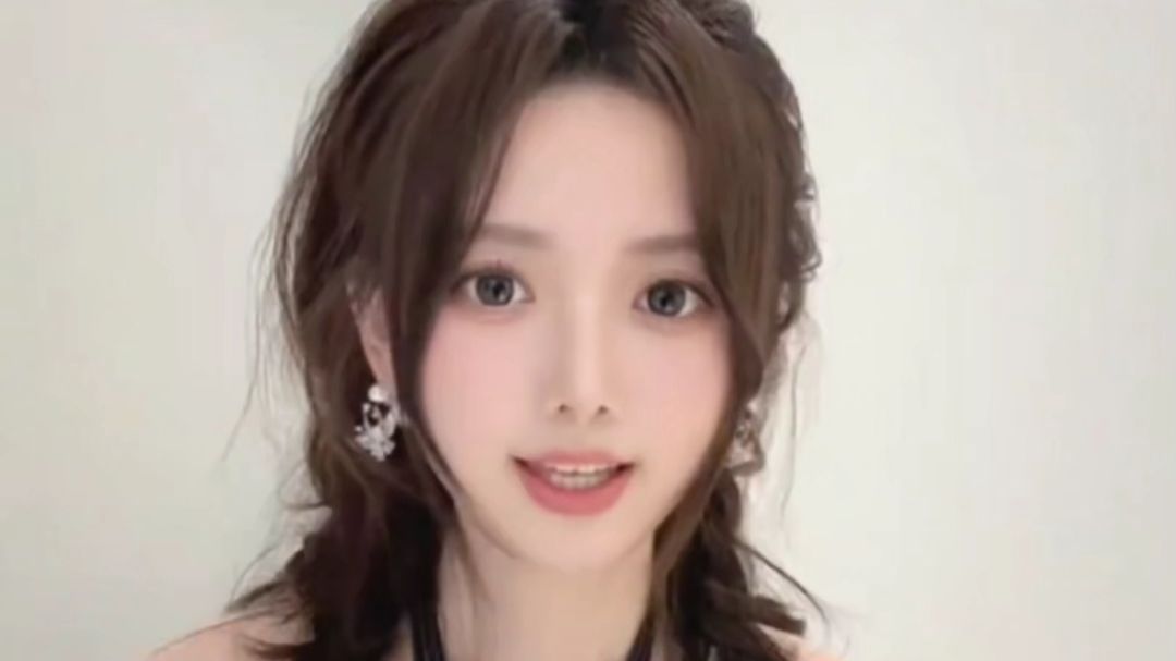 KPL萌妹主持灵儿动感挑战