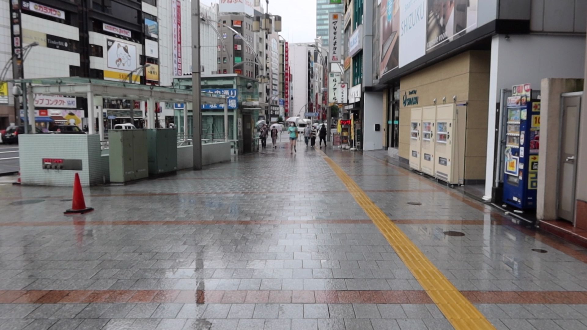 雨中的上野繁华街市 街头散步第一视角 哔哩哔哩 つロ干杯 Bilibili