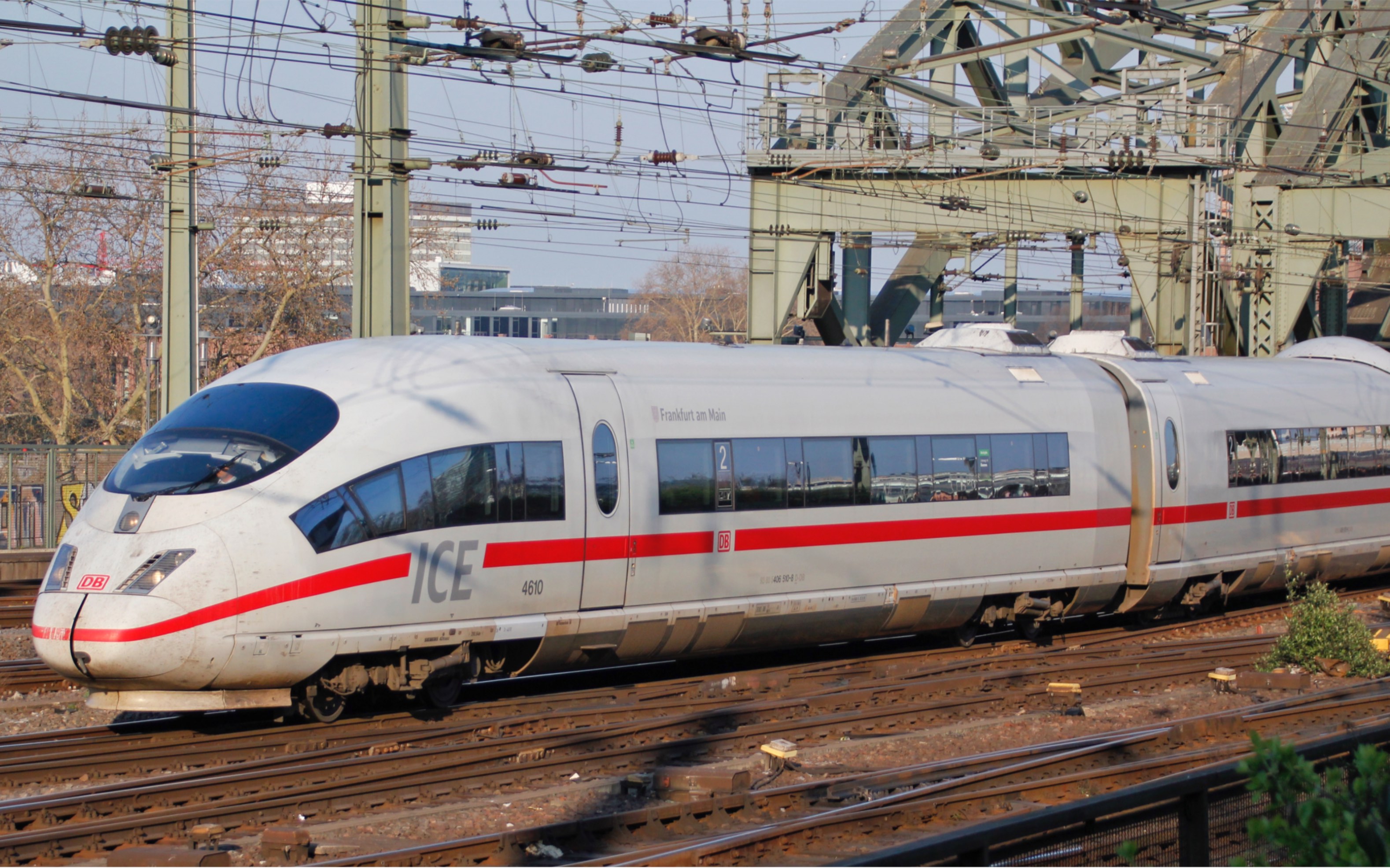 CRH3原型车，德国铁路ICE-3M高速动车组起步