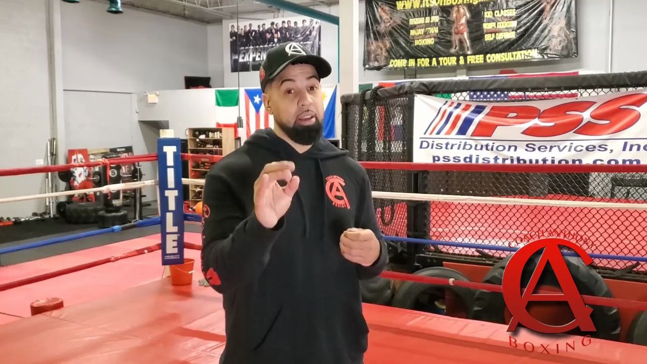 Shadow Boxing tips Focusing on Footwork and Defense（空击的脚步及防守）