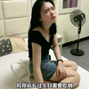 女儿越来越叛逆，深夜聚会不回家，气的老爸拿戒尺“教训