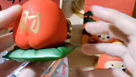 泡泡玛特盲盒图片卡通 447f389c6cb1965642f4692cbfd041935d44cff6.jpg@280w_158h_1c_100q.jpg