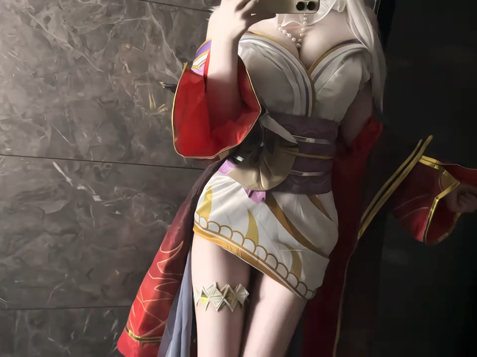 A few minutes to fall in love with Fire Dance?