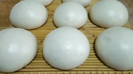 40年蒸馍经验的老妈，传统老面馒头的做法 全程教你