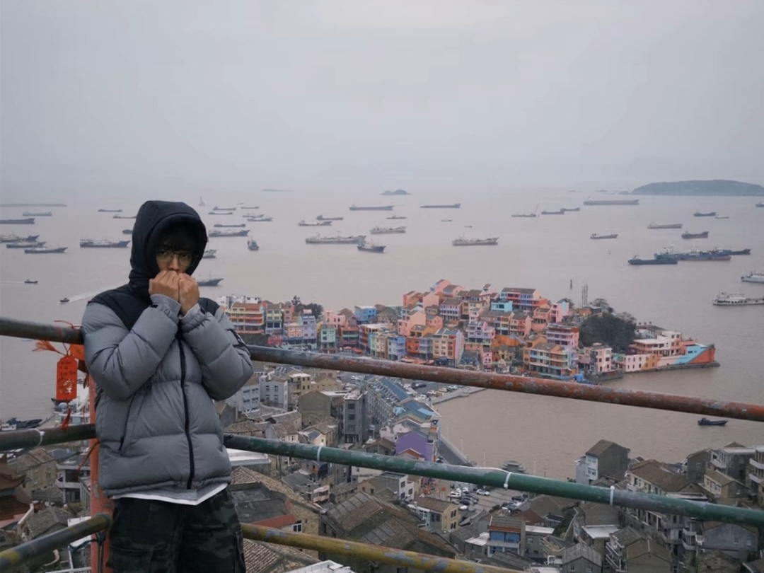 谨慎观看