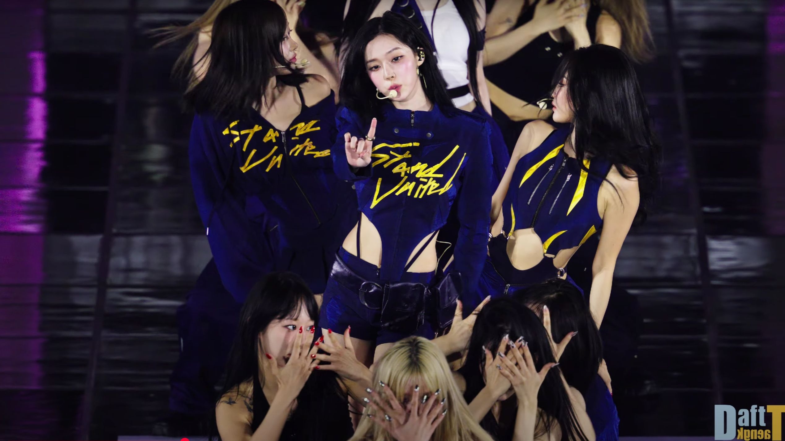 【金玟庭WINTER】PNC2025总决赛《Dark Arts》高清饭拍250727（@DaftTaengk）