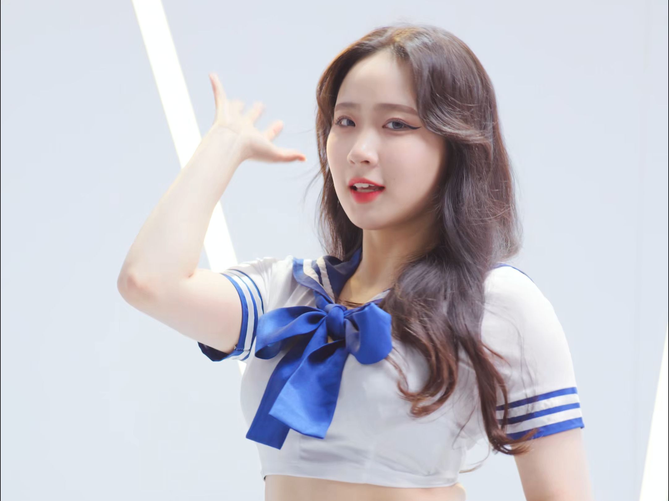 郑仁 Phone Number 220303