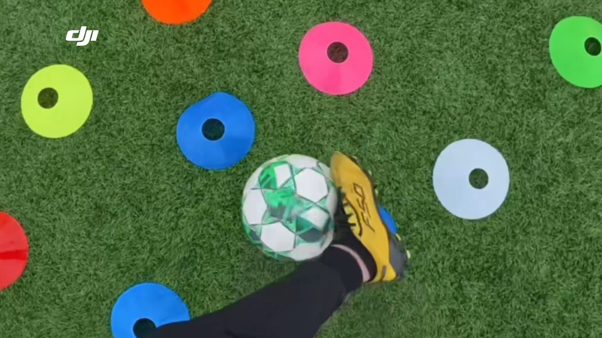 每天练一练，下届杯赛见⚽️丨Osmo Action 6
