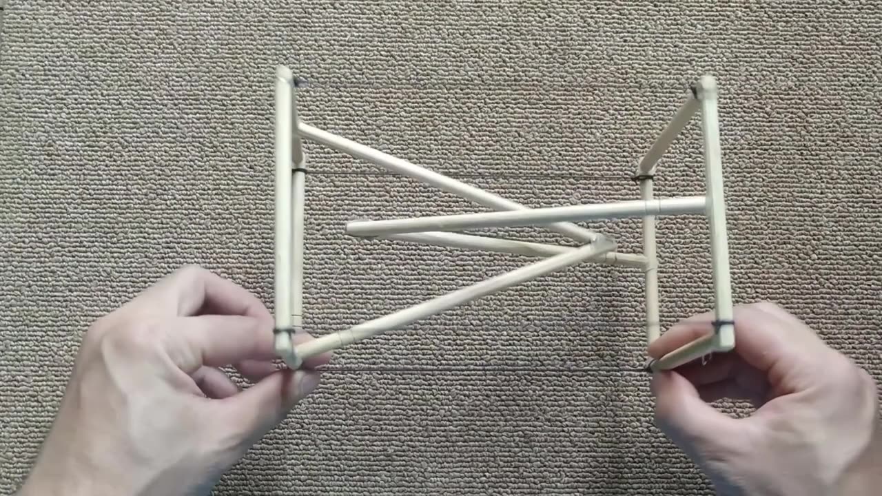 用筷子制作反重力张力装置