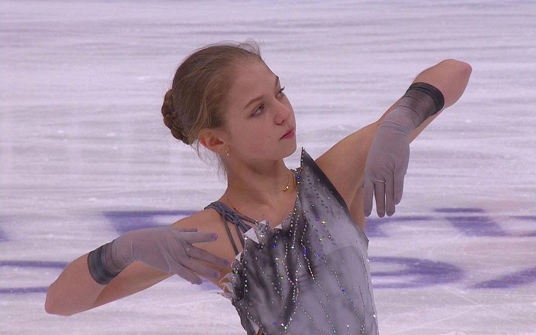 莎莎op合集rocalexandratrusova2019rostelecomcupgp大奖赛1911