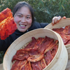 胖妹做粉蒸肉，肥而不腻，好吃到胖妹1口1块肉，馋得我口水流