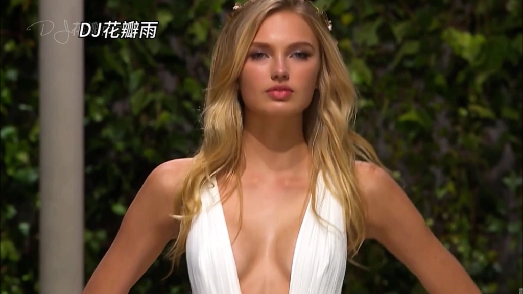 Solar Wind《太阳风》超好听世界顶级电音超美世界顶级超模