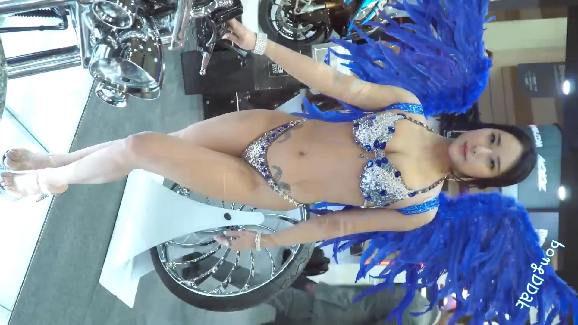 Korean car model Kim Eun-hye