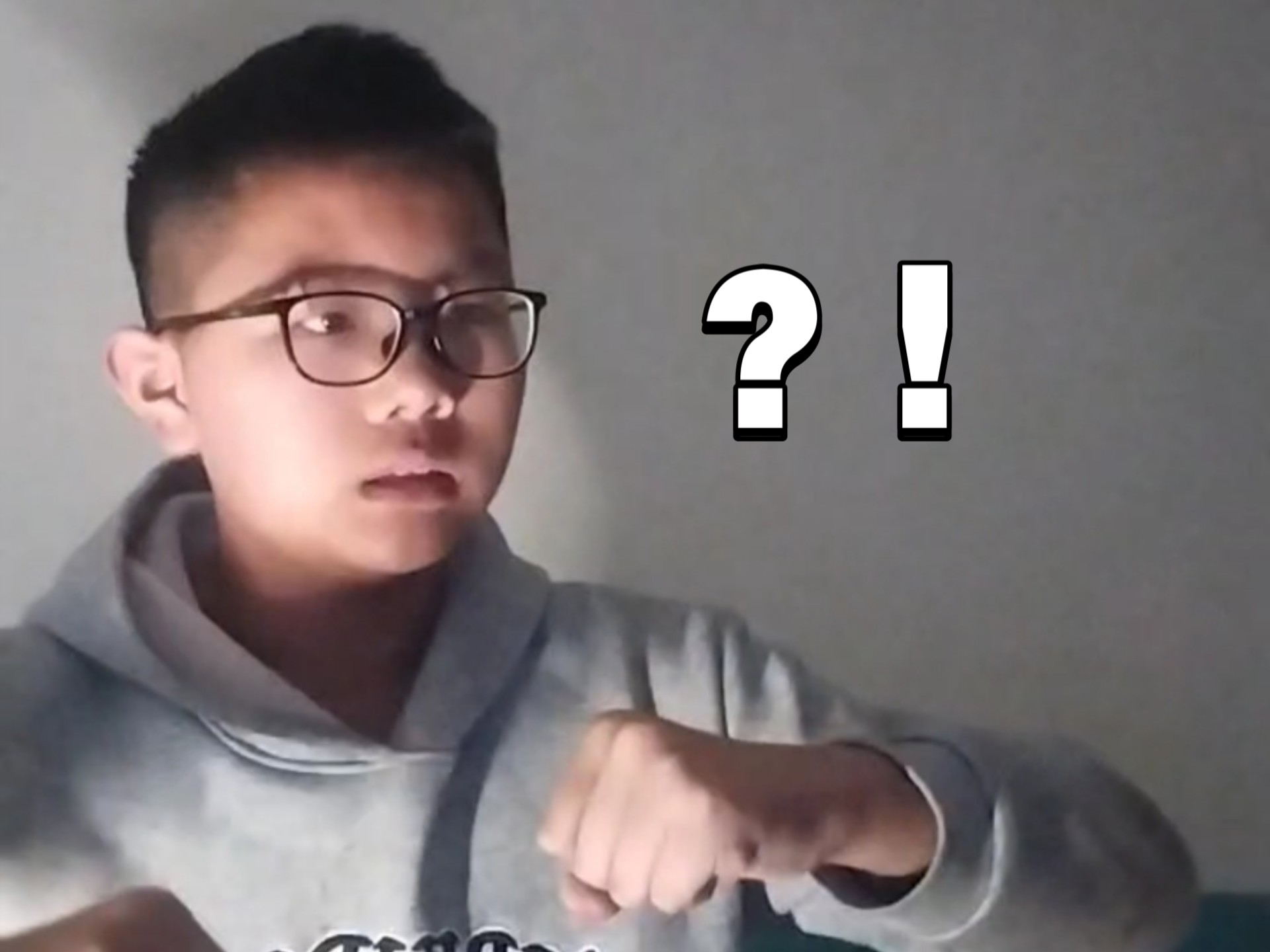 吓哭了