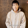【第二届光影中国荣誉盛典 于和伟】 周乙这个角色对我来说是一次挑战，在未来，我希望能够把更多不同类型的角色呈现给大家。    等待您以后带来的更多角色