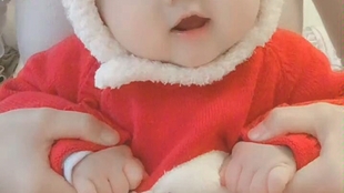 儿童小视频抖音最火萌宝 4a7ea3a73bcd0ce3e5ba87427a8f69228e5757d4.jpg@310w_174h_1c_100q.jpg