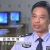 数十名武警警察齐上阵，就为抓捕一摔跤冠军，直接被抬上警车