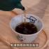 【粤语】香港年轻人创业推“新派凉茶”咖啡馆