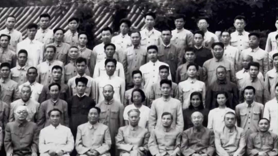 共和国先驱大合照