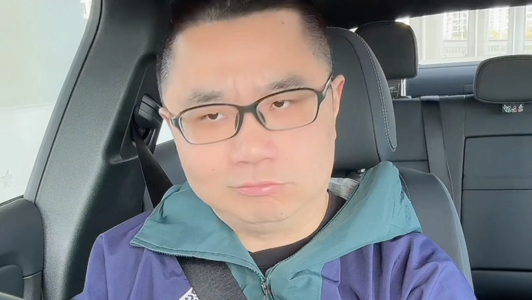 很好开，但是肯定也很难卖，奔驰cla ev动态