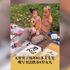 80后无臂男子嘴写书法养8岁女儿