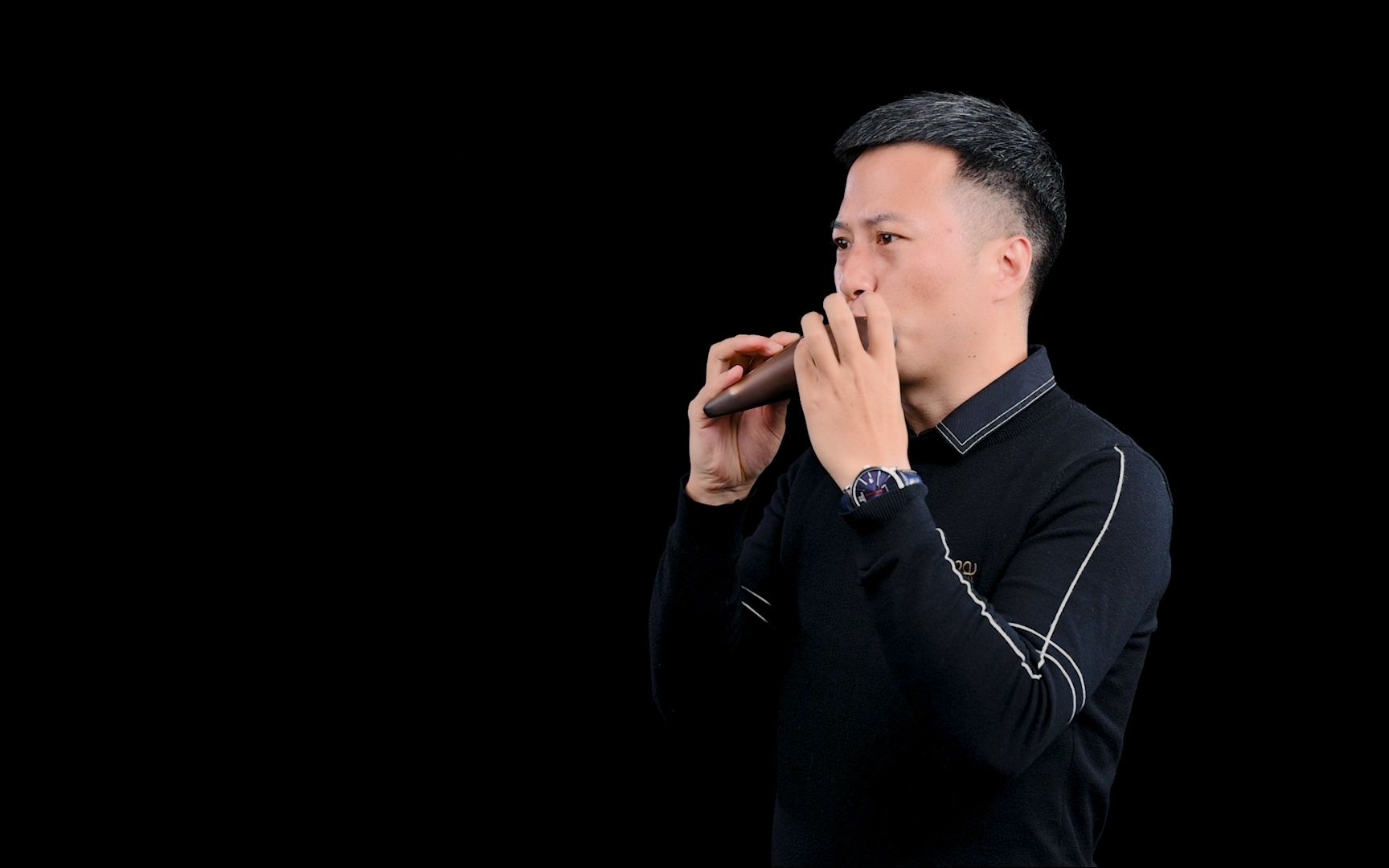 三管陶笛独奏《金蛇狂舞,马永亮老师激情四溢的演奏,真好听
