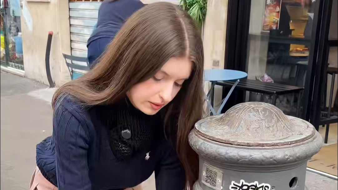 水干净吗用英语怎么说？干净不代表可以喝啊😱