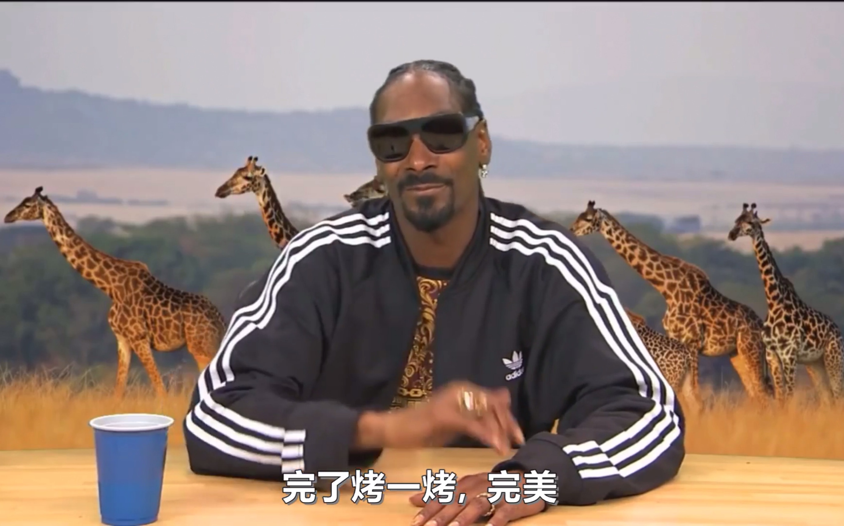 狗爷星球 狗爷snoopdogg 解说蛇吃饭