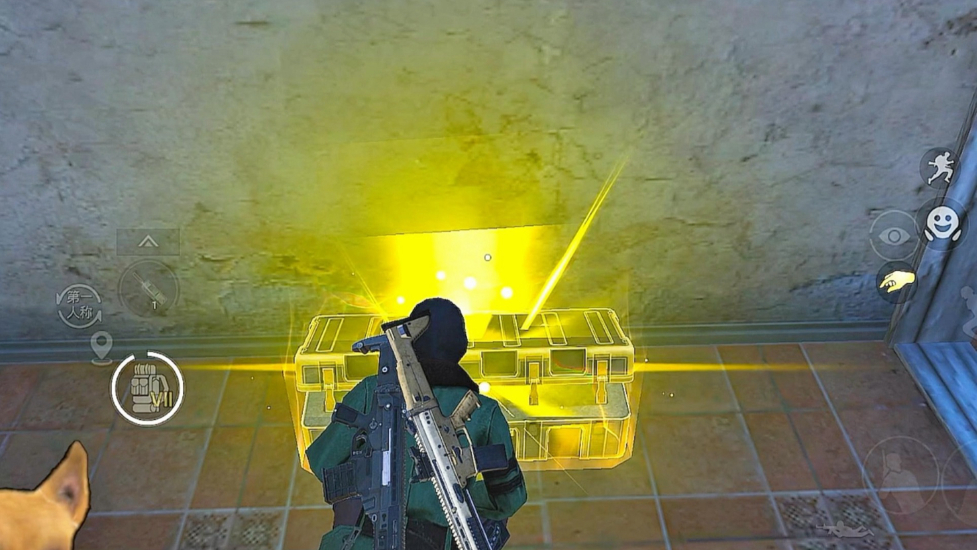 卧底撤离路上喜提超级武器箱