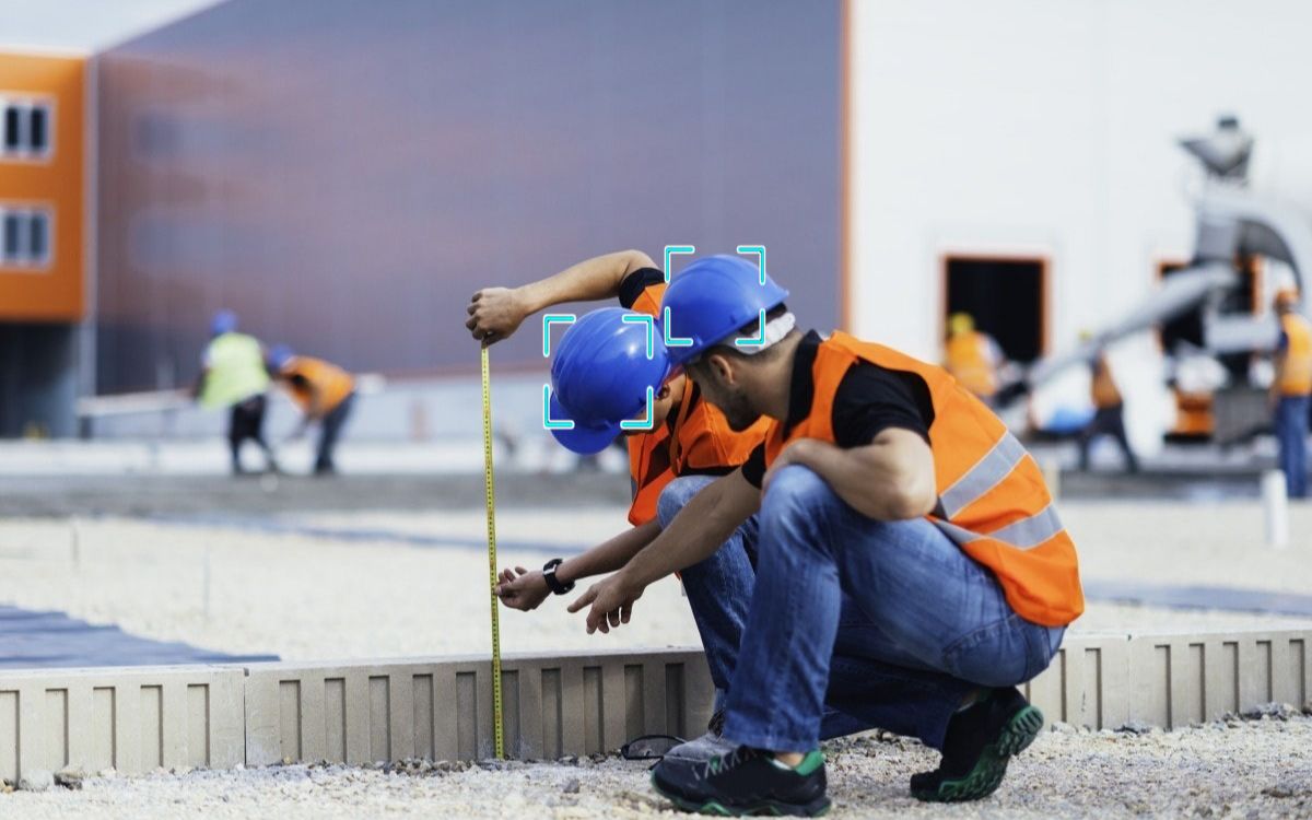 未佩戴安全帽AI监测识别算法