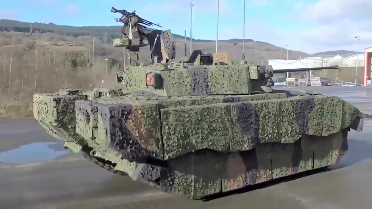 通用动力向美军提供的狮鹫步兵战车