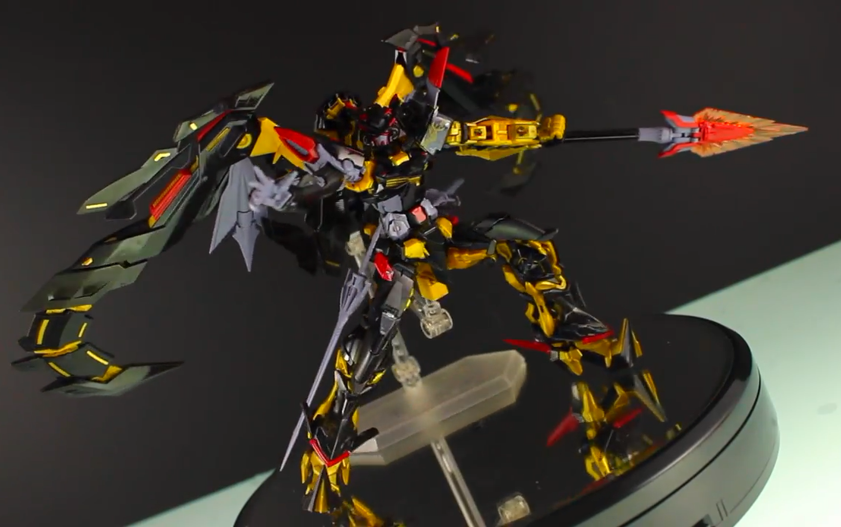 【模型评测】1-144 rg 金异端高达 by mecha gaikotsu(纯搬运)