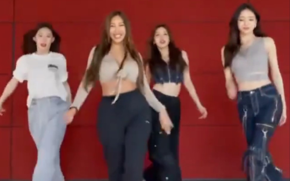 JESSI x ITZY《ZOOM》舞蹈视频公开！