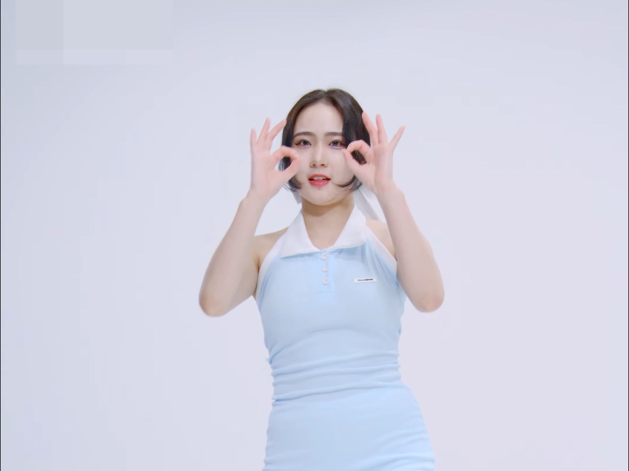郑仁 russian roulette 浅蓝