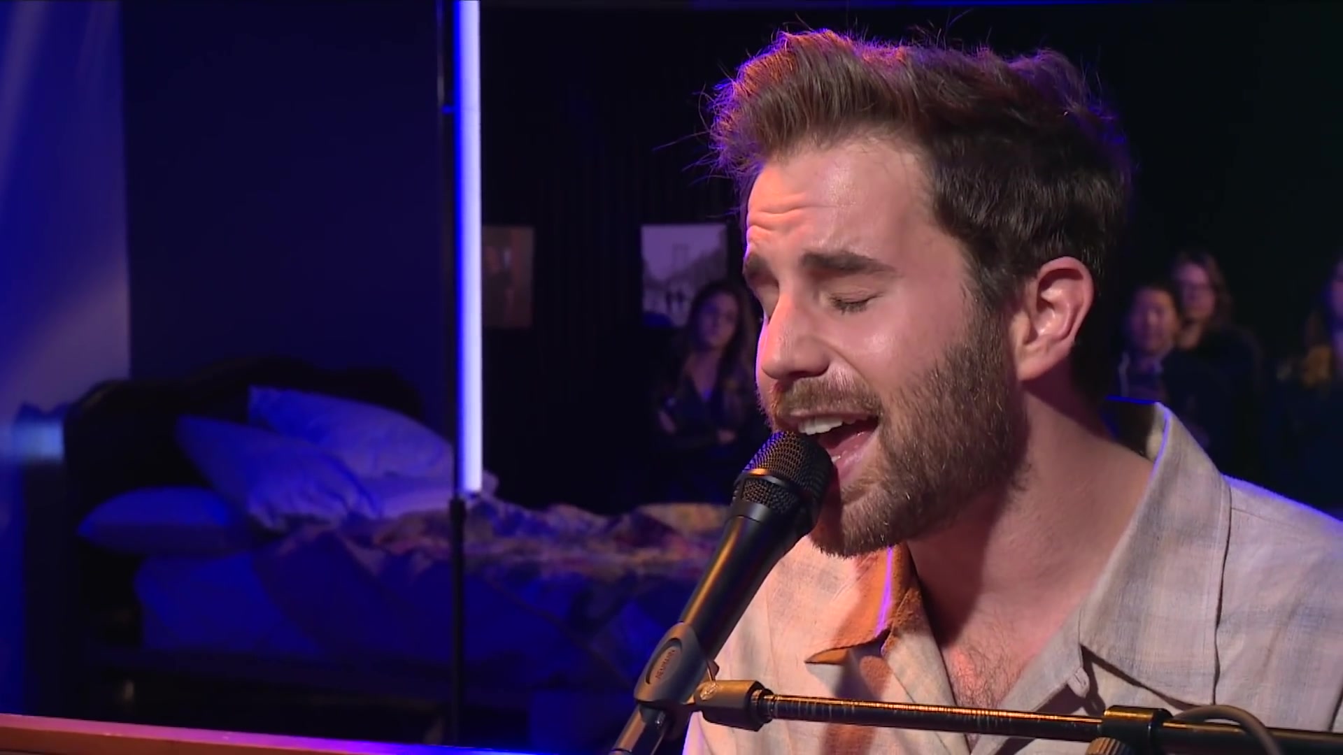 Ben Platt "Runaway" (YouTube Space Performance)_哔哩哔哩_bilibili