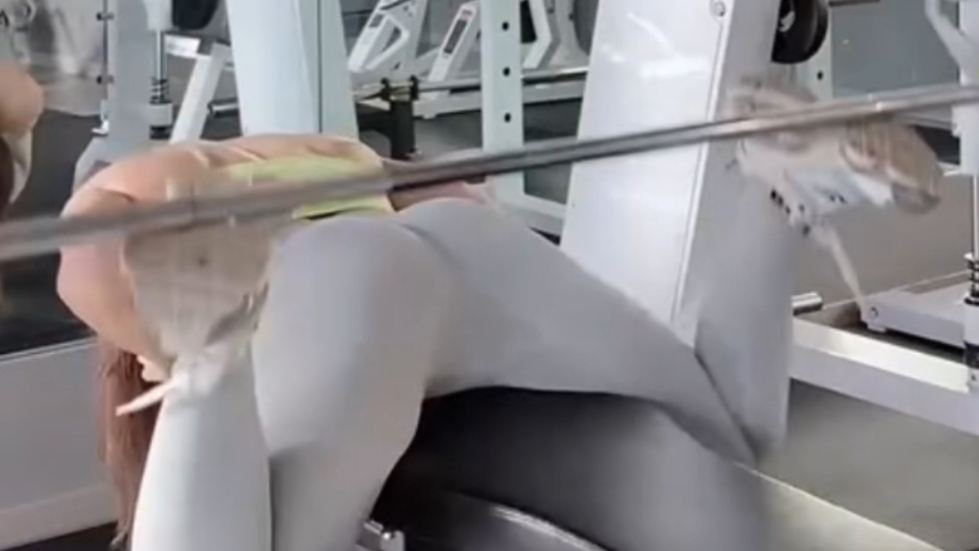 Gym hip and leg training