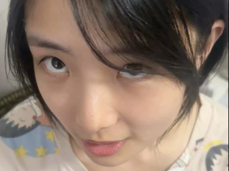 教学如何把女朋友哄的一愣一愣的～