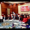 美国重庆总商会年会。有幸见到排球传奇人物郎平郎指导。我作为重庆民营经济国际合作商会常务副会长有幸上台致辞并宣读商会贺信。各行各业华人侨领为中美友好合作尽绵薄之力