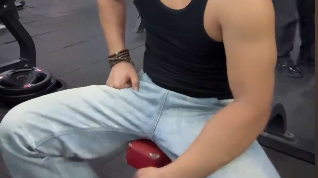 屏幕录制 2025-09-01 204600