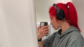 在家怎么自己染白色 5327087d55958e05a324c08d5063d7c22e2648c1.jpg@280w_158h_1c_100q.jpg