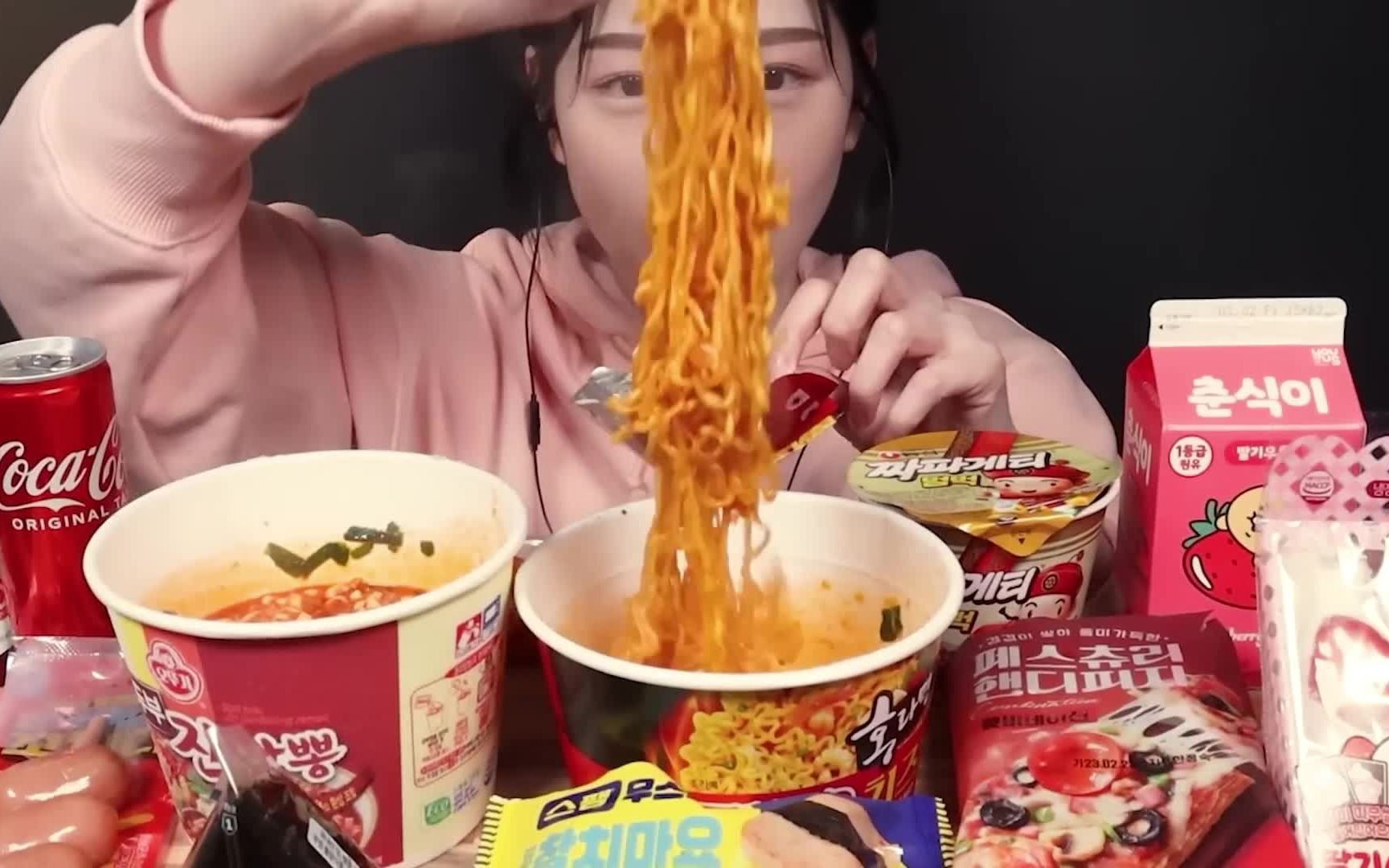 【Eat with Boki】便利店美食 咀嚼声Cherry_花花Cherry_花花哔哩哔哩视频