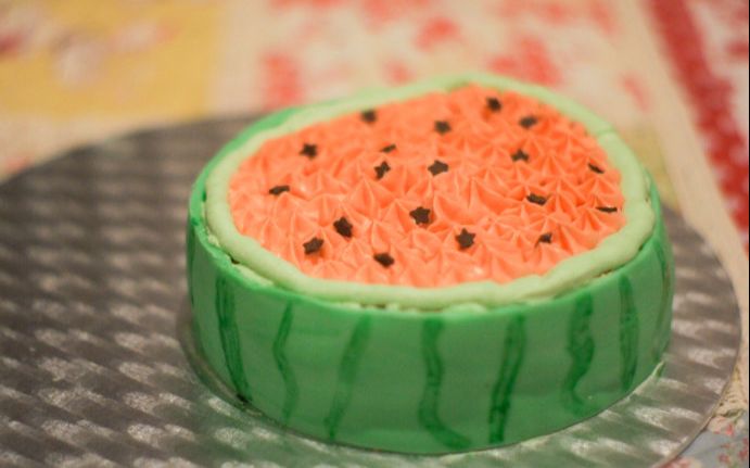 【搬运\/戳进有惊喜】如何制作西瓜蛋糕_搞笑_