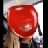 [超搞笑]神经病A妹Ariana Grande在snapchat上的神经病日常合集