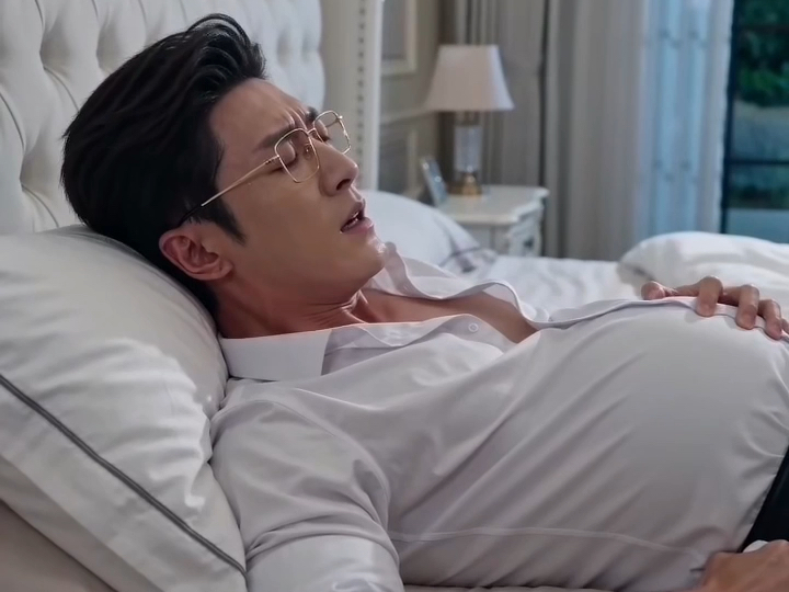 霸道总裁生产，奶狗老公哭泣泣