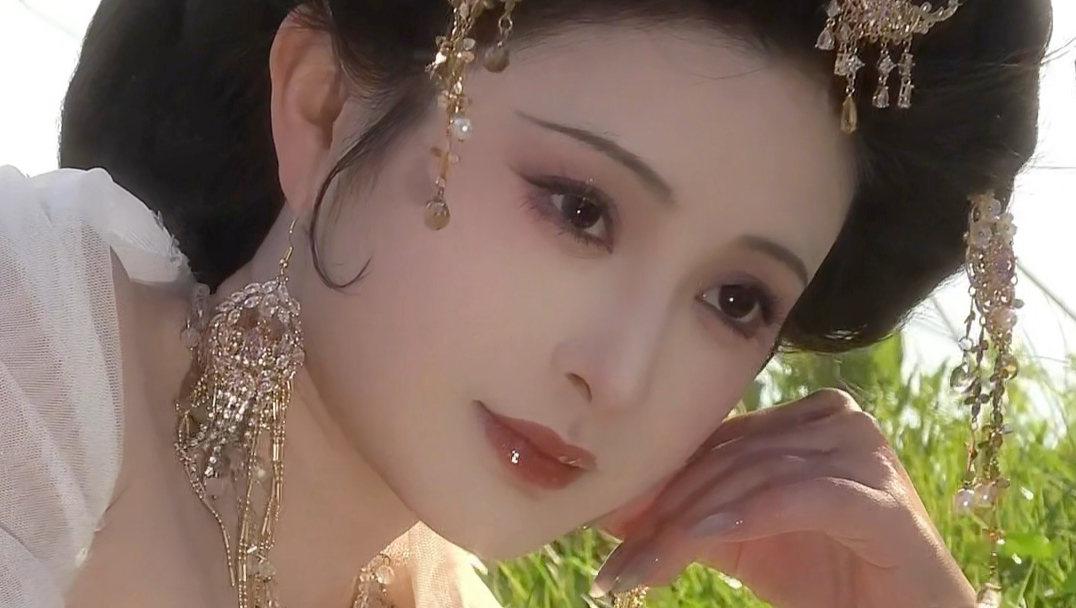 这大概就是老一辈人眼里的人间富贵花吧