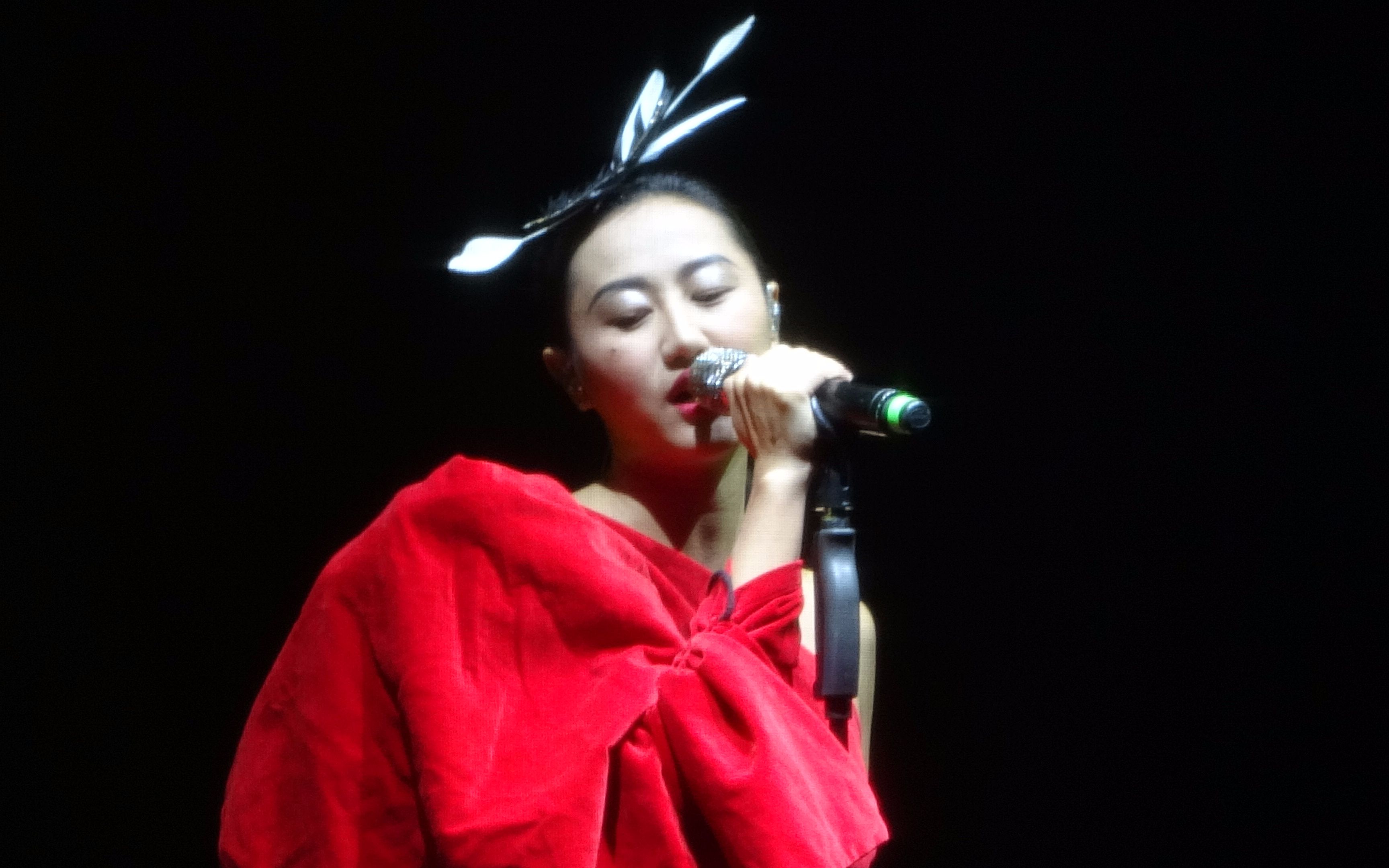 161111陈粒小梦大半上海站桥豆麻袋