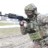 伞兵通过了新罗西斯克附近的«战术射击»比赛的录像