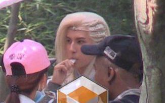 【于朦胧】风行快报  于朦胧带伤返组拍戏（吃冰棍）