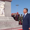 习近平等党和国家领导人瞻仰人民英雄纪念碑