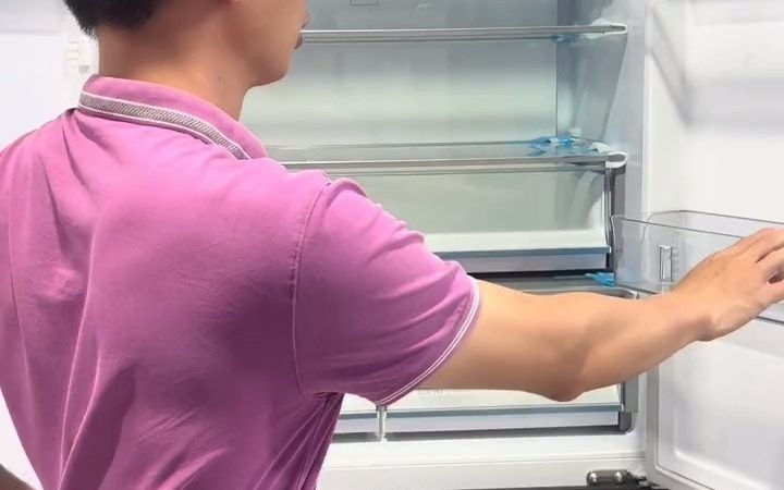冰箱的隔板和抽屉怎么拿放冰箱零嵌入冰箱 冰箱使用方法 海尔冰箱